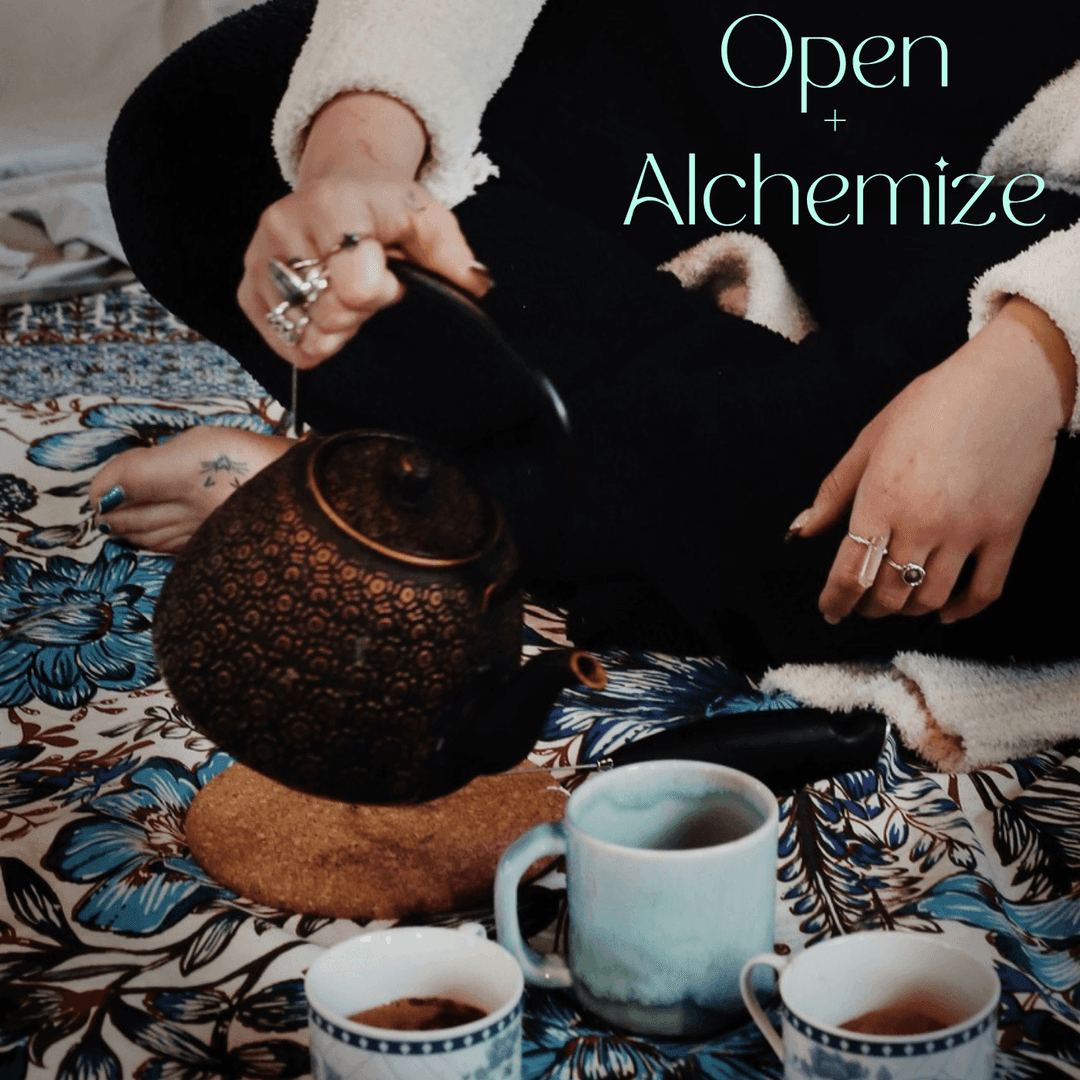 Open + Alchemize, a session with Bailee King